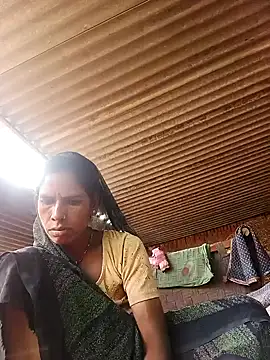 Snapshot of Sm_sanjna chatting on 10-18-25, 10:27 Sm sanjna online show from 10-18-25, 10:27