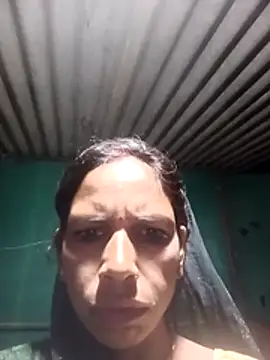 Snapshot of Sm_sanjna chatting on 10-26-25, 09:31 Sm sanjna online show from 10-26-25, 09:31