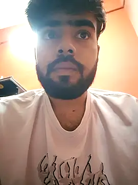 Snapshot of soniriyaa010101 chatting on 10-17-25, 06:43 soniriyaa010101 online show from 10-17-25, 06:43