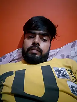 Snapshot of soniriyaa010101 chatting on 10-18-25, 07:25 soniriyaa010101 online show from 10-18-25, 07:25