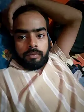 Snapshot of soniriyaa010101 chatting on 10-29-25, 09:33 soniriyaa010101 online show from 10-29-25, 09:33