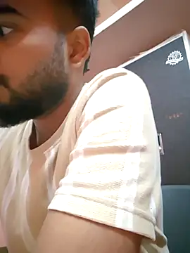 Snapshot of soniriyaa010101 chatting on 11-15-25, 03:08 soniriyaa010101 online show from 11-15-25, 03:08