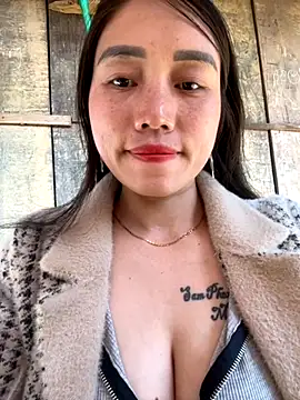 Snapshot of chipp-bong chatting on 12-01-25, 02:38 chipp-bong online show from 12-01-25, 02:38