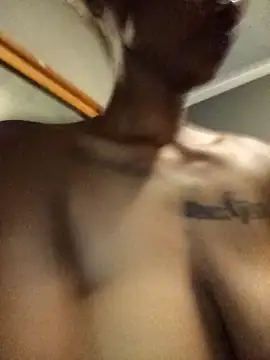 JANIELEE online show from 11-21-25, 09:02