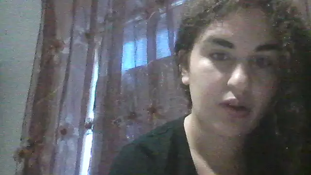 Snapshot of KikiCatty chatting on 09-19-25, 05:09 KikiCatty online show from 09-19-25, 05:09