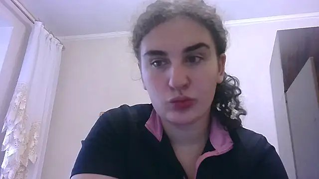 Snapshot of KikiCatty chatting on 10-01-25, 11:05 KikiCatty online show from 10-01-25, 11:05