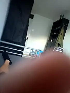 Snapshot of 69Mati69 chatting on 09-09-25, 05:56 69Mati69 online show from 09-09-25, 05:56