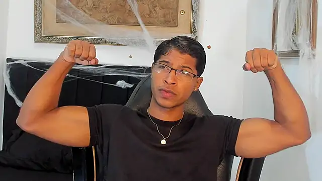 Snapshot of cassian_gold chatting on 10-16-25, 03:07 cassian gold online show from 10-16-25, 03:07