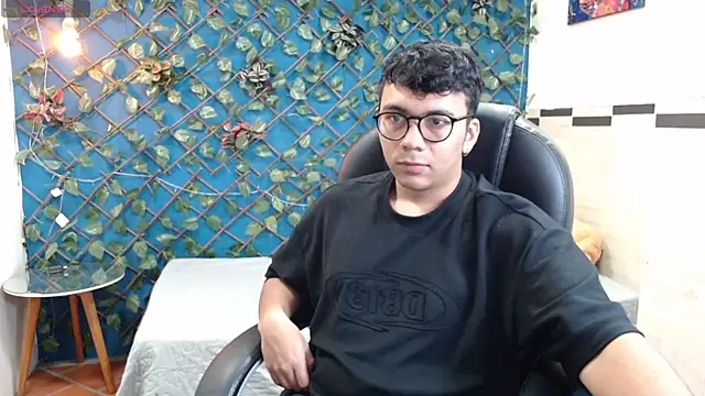 titanxero online show from 10-18-25, 12:39