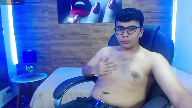 titanxero online show from 10-27-25, 01:04