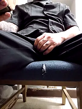 Snapshot of maxelbueno chatting on 09-15-25, 08:09 maxelbueno online show from 09-15-25, 08:09