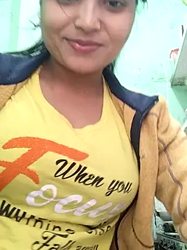 Hot-Pooja25 online show from 01-06-26, 06:17