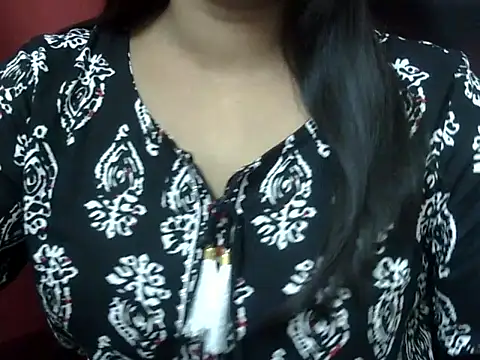 Snapshot of kannu_sexy chatting on 02-23-26, 04:37 kannu sexy online show from 02-23-26, 04:37