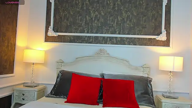 SharonBonet online show from 10-11-25, 11:09