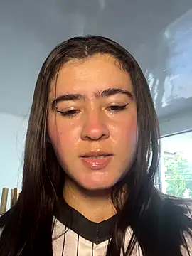 CuteLizzyy online show from 10-12-25, 07:02