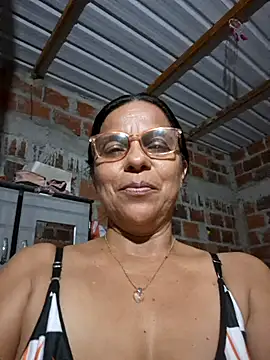 Lucerito-Hot online show from 11-13-25, 03:05