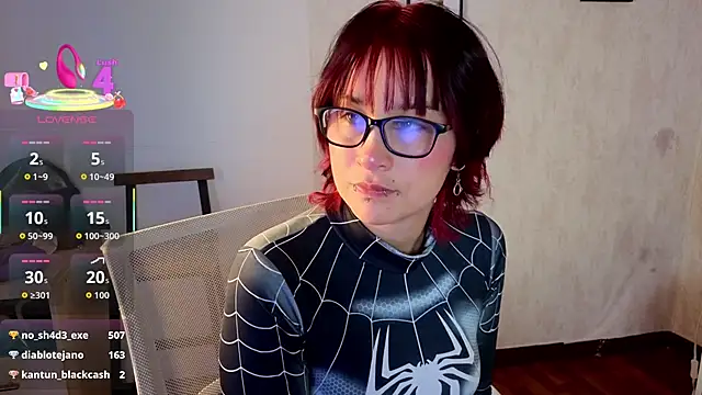 RobinBennett online show from 12-14-25, 01:16