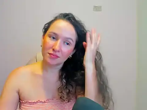 butterflyfree1 online show from 09-30-25, 11:43