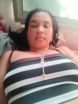 Snapshot of _gaviota_ chatting on 09-25-25, 06:55 gaviota online show from 09-25-25, 06:55