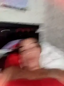 Snapshot of _gaviota_ chatting on 10-10-25, 11:04 gaviota online show from 10-10-25, 11:04