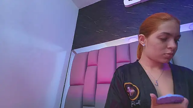kissme luna online show from 10-02-25, 07:10