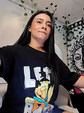 MarilynWhite  online show from 11-24-25, 02:00