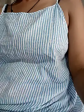 Snapshot of Cute_Aaisha chatting on 09-29-25, 11:15 Cute Aaisha online show from 09-29-25, 11:15