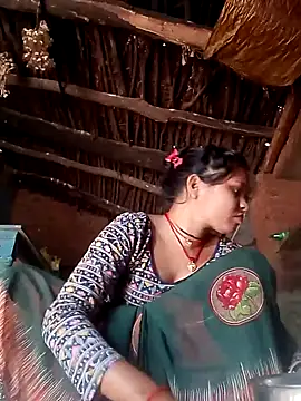 Snapshot of Sk_payalji chatting on 11-06-25, 03:29 Sk payalji online show from 11-06-25, 03:29