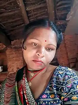 Snapshot of Sk_payalji chatting on 11-08-25, 04:01 Sk payalji online show from 11-08-25, 04:01