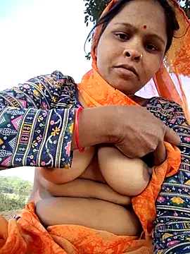 Snapshot of Sk_payalji chatting on 11-29-25, 05:54 Sk payalji online show from 11-29-25, 05:54