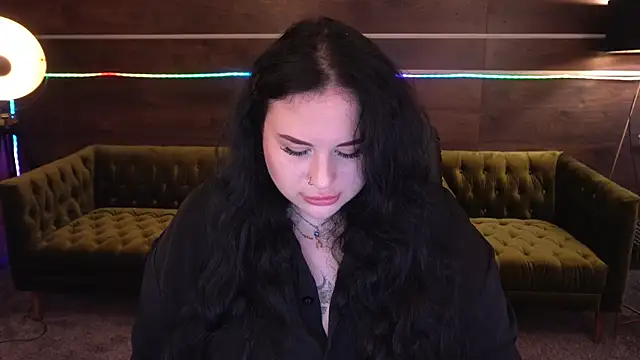 SerahMirabeli online show from 09-10-25, 02:17