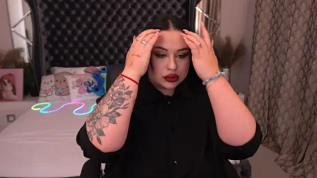 SerahMirabeli online show from 09-21-25, 01:13