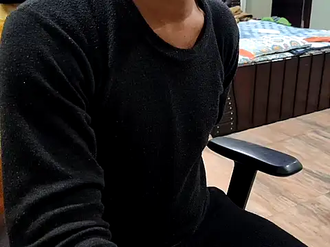 Snapshot of ZoroArcher chatting on 11-15-25, 09:43 ZoroArcher online show from 11-15-25, 09:43