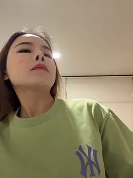 Yunjieusa 66 online show from 10-05-25, 01:48