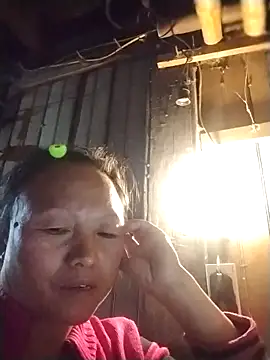 Samdim23 online show from 10-29-25, 01:46