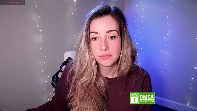 Snapshot of SuggestiveBehavior chatting on 11-12-25, 05:24 SuggestiveBehavior online show from 11-12-25, 05:24