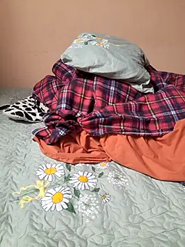 Ansiasex online show from 10-28-25, 01:47