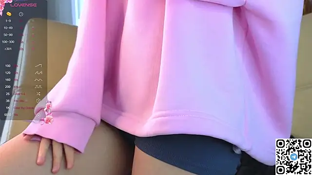 Succubelle online show from 10-27-25, 06:06