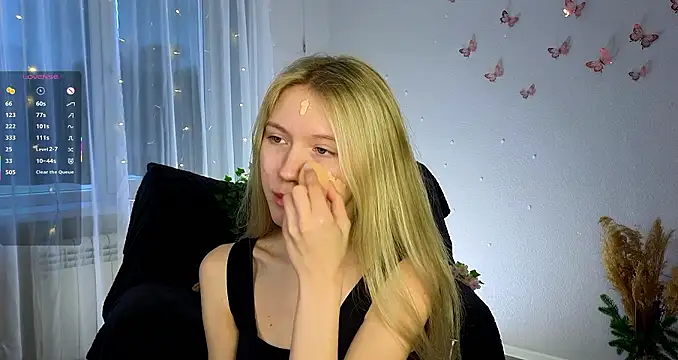 Succubelle online show from 01-11-26, 07:46