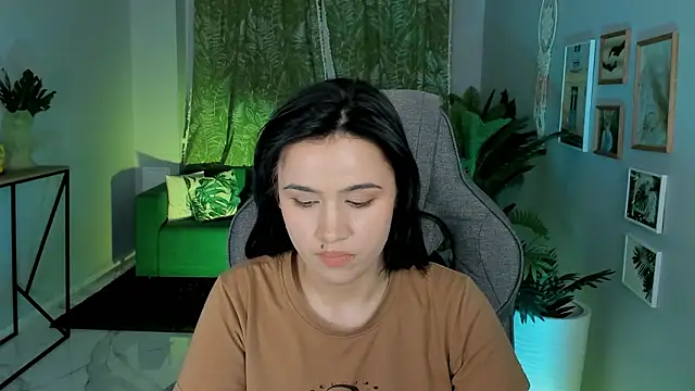 MonicaFarmer online show from 02-21-26, 11:50