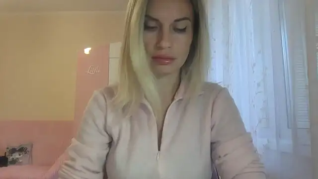 KarelliaStar online show from 10-13-25, 07:19