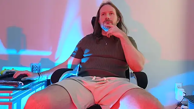 AlbinoAdonis online show from 09-20-25, 09:16