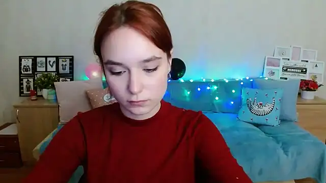 aFoxie online show from 09-19-25, 06:41