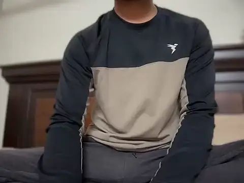 Snapshot of bossyjuicy chatting on 02-10-26, 07:29 bossyjuicy online show from 02-10-26, 07:29