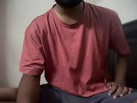 Snapshot of bossyjuicy chatting on 03-22-26, 06:00 bossyjuicy online show from 03-22-26, 06:00