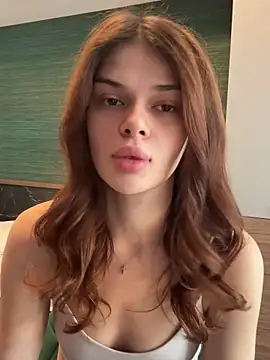 selenatress online show from 10-08-25, 10:57