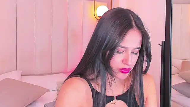 Snapshot of Dream_nena chatting on 11-09-25, 08:07 Dream nena online show from 11-09-25, 08:07