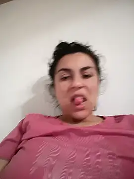 vanessa-titisM online show from 10-25-25, 04:46