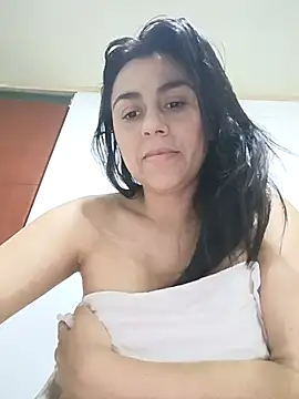 vanessa-titisM online show from 11-13-25, 02:21