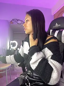 Julieta Mendez online show from 10-26-25, 10:15